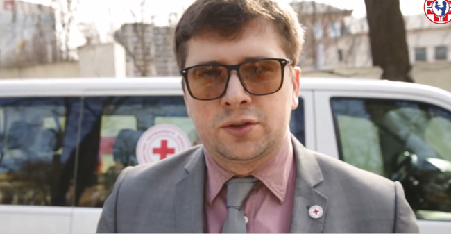 Шість аспіраторів від Товариства Червоного Хреста України