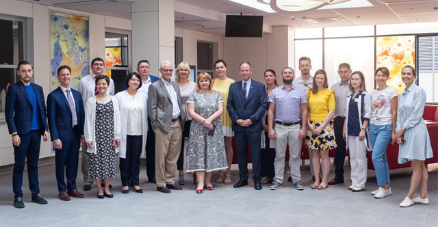 10-13 червня 2019 в НДСЛ «Охматдит» МОЗ України перебуває делегація кращих лікарів з Канади