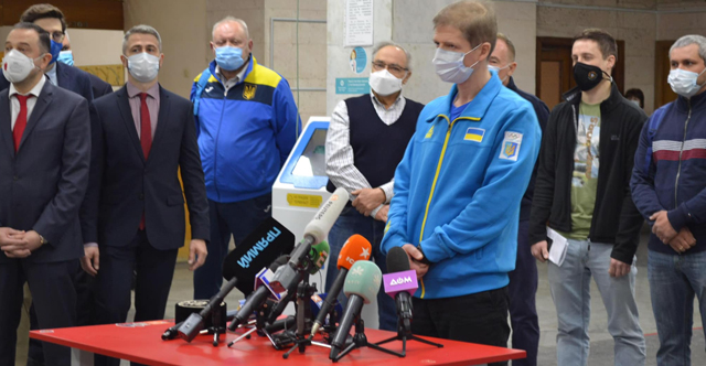 Вакцинація олімпійців в Охматдиті!