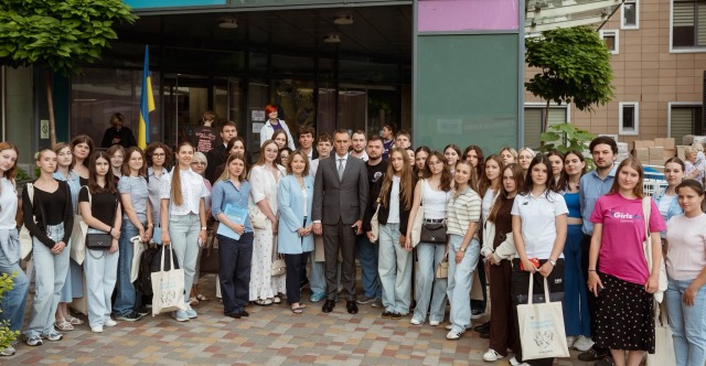 Future in Health: медичні професії для відновлення України
