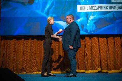 Державними нагородами відзначено медиків НДСЛ «Охматдит» - малюнок 3